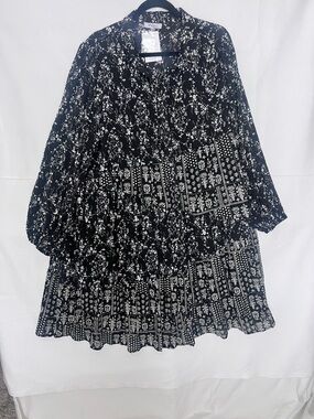Polagram Black and White Floral Dress NWT 1XL
